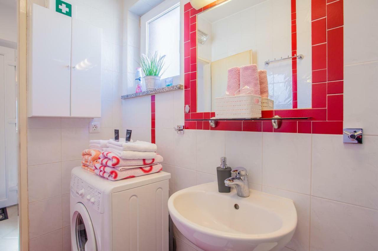 Apartman Madlen Cres Zewnętrze zdjęcie